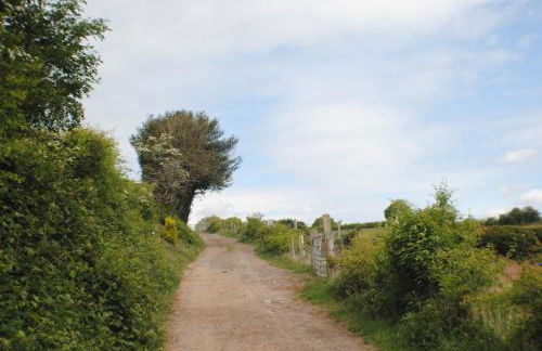 FAIRVIEW FARM Holiday Accommodation 14 Luxury Lodges, Cabins, Dog Friendly, Suitable for Couples, Families and Groups, Wedding Guests , Corporate events, Sleeps 2-65 guests in Ravenshead, Nottingham near Sherwood Forest, set in 88 acres - Photo 48