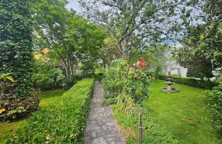 Casa con encanto amplios jardines al lado de la playa - Foto 71