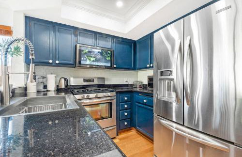5bed 3bath Private gated community home 7miles to Downtown La close to Disney - Photo 35