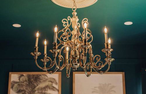 Luxe Victorian Retreat • Walk to Downtown - Foto 51