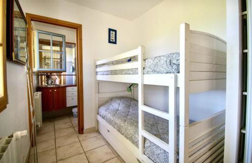 Évasion Provençale : Villa Élégante pour 10 Personnes - Foto 10