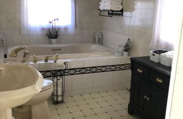 The Blue House On The Hill Catskills—Views - Photo 12