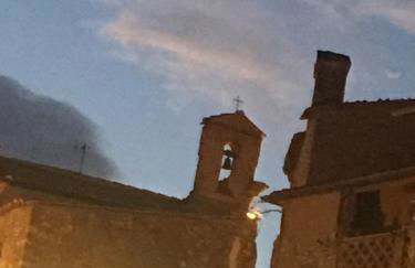 hilltop villa garden with great views - Foto 46