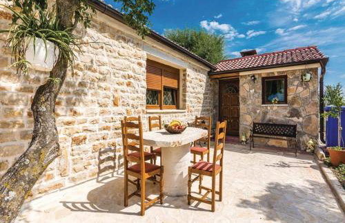 Dalmatian stone house with pool - Photo 3