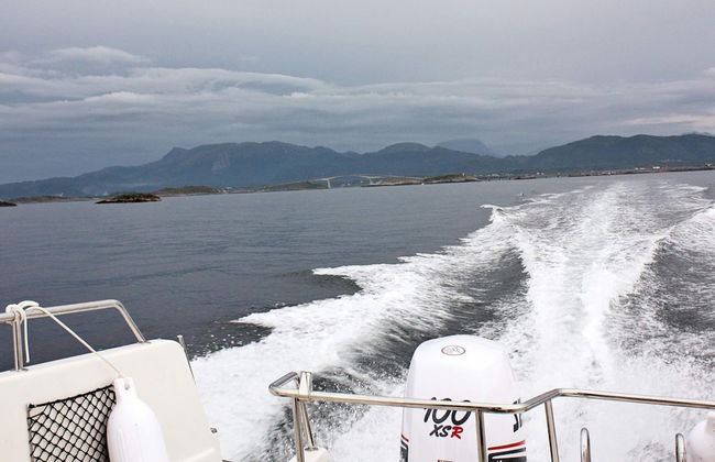 7 Person Holiday Home in Averoy - Foto 15