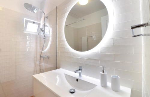 Seagull Rooftop Beach @150 m - Photo 18