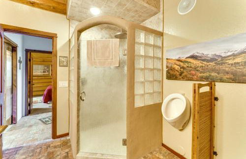 Secluded Angel Fire Retreat Deck and Stunning View! - Foto 21