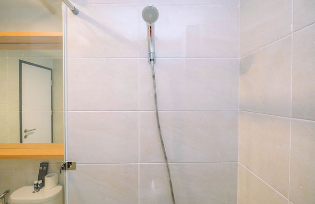 Luxury 1BR Apartment with Golf View at Mustika Golf Residence - Photo 12