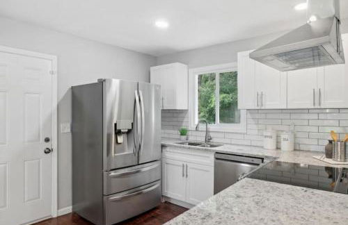 Atlanta Sports Retreat 15 min to Mercedes Benz - Foto 17