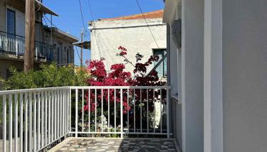 Traditional Grandma's house - Photo 4