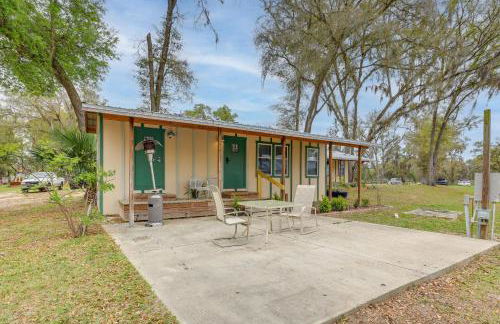 Morriston Getaway with Patio - Near HITS Farm! - Foto 19