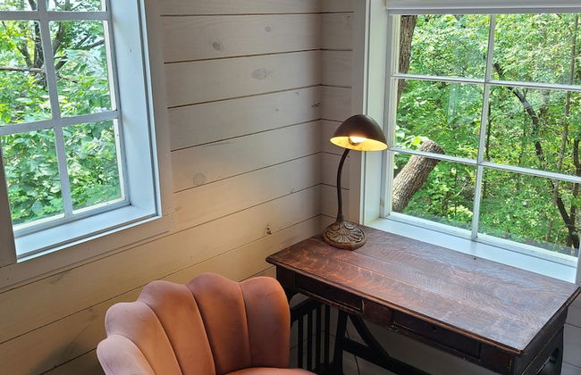 The Treetop Hideaways at Ruby Falls - Photo 20