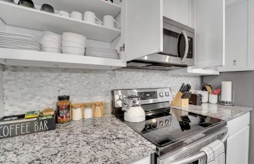 Serene Deck 10 Mins Garland City Square - Foto 38