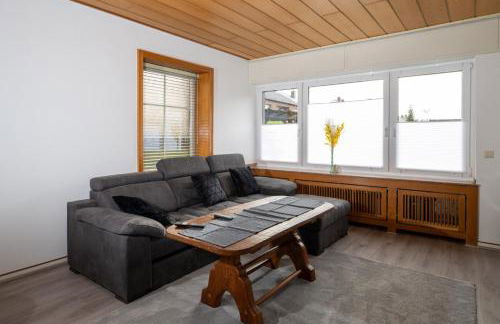 Komfortables Haus in ruhiger Lage - Foto 1