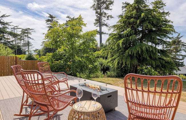 West Beach Lookout by Avantstay Walk to Beach - Photo 19