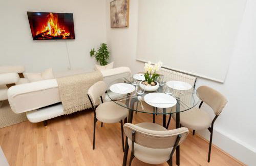 Luxury Two Bedroom Apartment Steps from Kings Cross Station - Foto 2