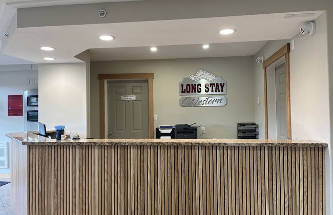 Western Long Stay Whitecourt 1 - Foto 2