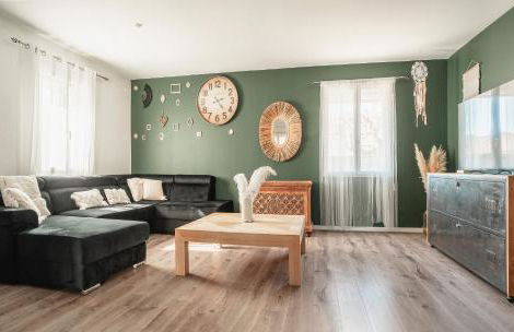 Charmante villa familiale, avec piscine privée, idéale pour une journée à la plage et proche des grands buffets - Foto 13