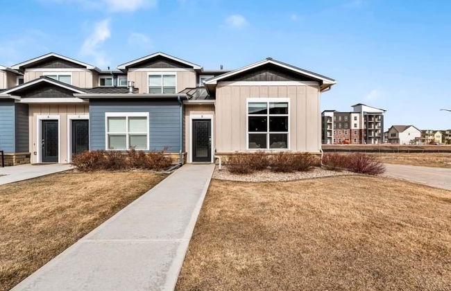 Modern Townhome Steps From the Brewery District! - Foto 32