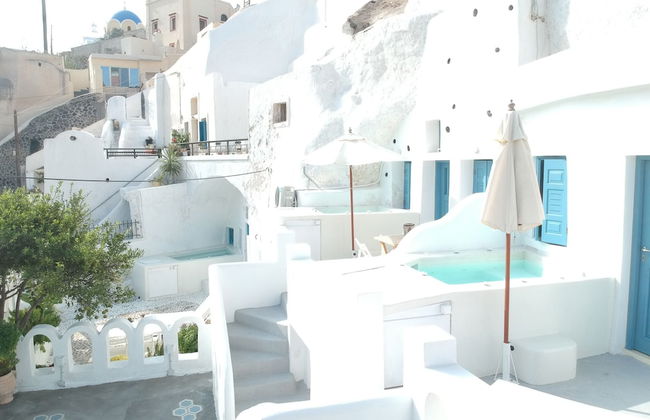 Stoa Cave Villas - Photo 1