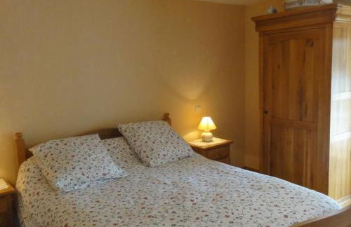 Holiday cottage in Lozre in a pretty corner of Margeride - Foto 2