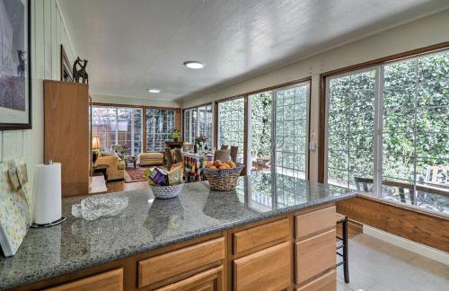 Peaceful Oakland Oasis with Private Yard! - Foto 9