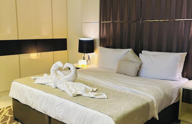 Stunning Studio Dubai with Infinity Pool and Canal View - Foto 4