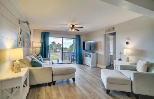 Beachfront Condo with 3 Pools on St Helena Island! - Foto 4