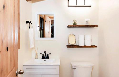 Million Dollar Creekside Treehouse Hottub Rafting Hiking Fishing and Mins to Glenwood and Hotsprings - Foto 41