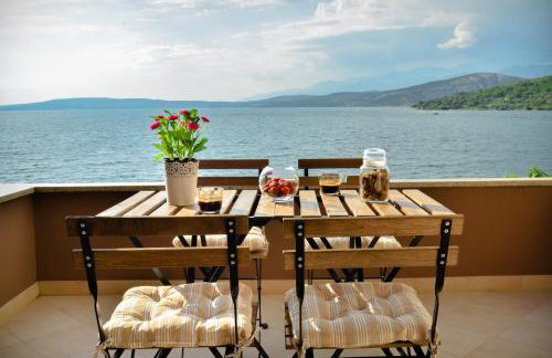 Apartmani Perić 1 Meka Draga - Foto 9