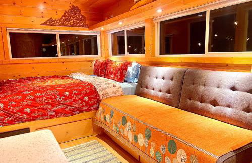 Serene Blue Ridge Mountain Stay in Luxe Tiny Home - Foto 1