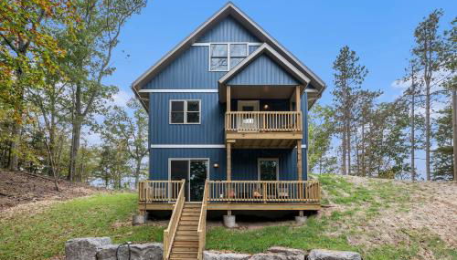 Beautiful Overlooking Shoreline 2BDR Chalet 2892 - Foto 3