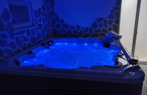 Villa Toni with 5 bedrooms and heated pool - Photo 61