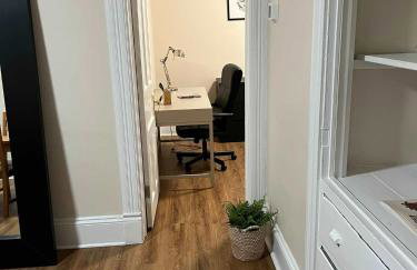 Cozy Home off Brady ST - Foto 20