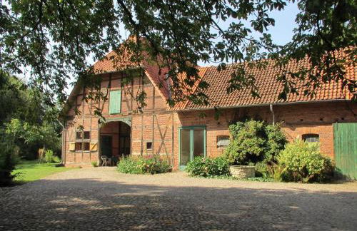 Historic Farmhouse in Hohnebostel with Garden near Lake - Foto 7