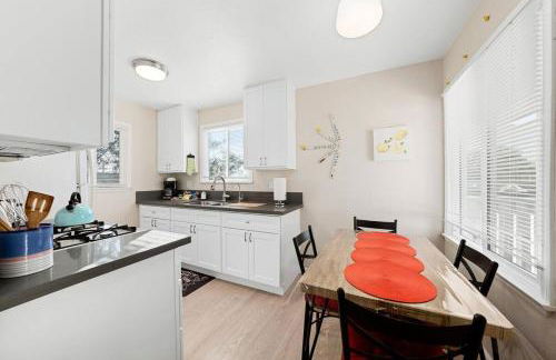 Comfy 2 BR House near LAX, SOFI and Intuit Dome! - Foto 7