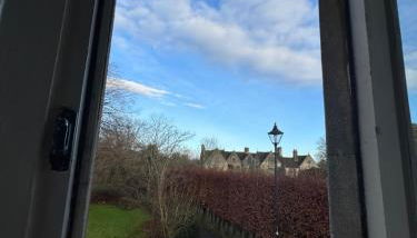 Cosy Cottage Overlooking Malmesbury Abbey - Foto 5