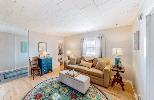 Maplewood Manor - Unit 2 - Foto 2