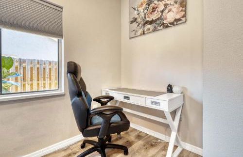 10 sleeps 3bd 2bth house Hot tub free parking - Foto 30