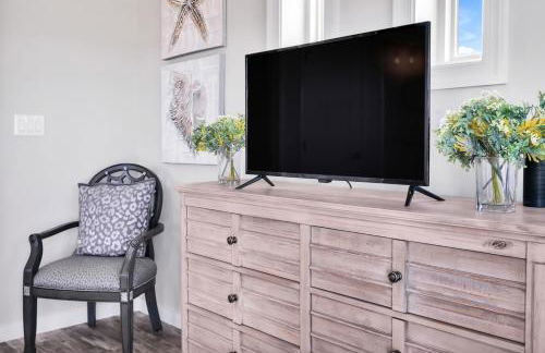 Walkable Topsail Retreat with Hot Tub and Views - Foto 32