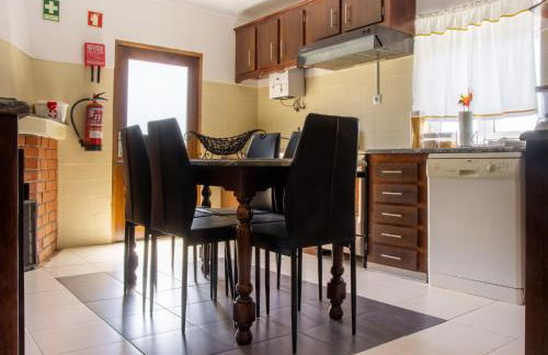 Fonte da Rosa Guest House APT2 - Foto 15