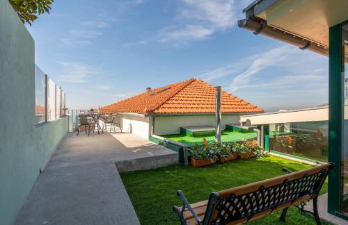 Artistic Studio with Terrace in Foz by HostWise - Foto 23