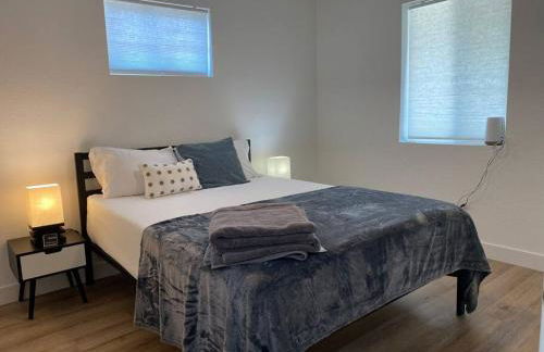 Uniquely remodeled historical district home - Foto 49