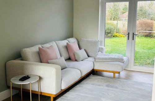 Relax in Comfort, Renovated 3 Bed Nuthall Retreat - Foto 16