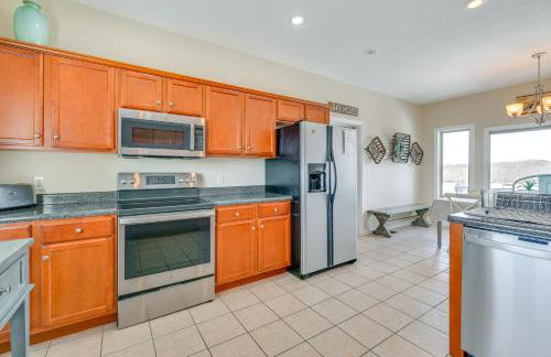 Lake Cumberland Home with Hot Tub and Game Room - Foto 9