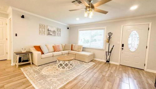 Tropical Backyard Paradise, Hot Tub, Fenced yard - Foto 4