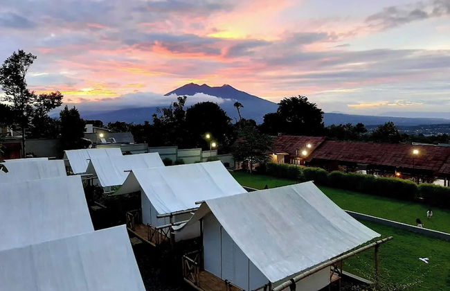 Grand Royale Tapos Resort Bogor - Foto 1