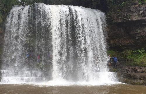 Welsh Miners Cottage Four Bedroom House - Foto 46