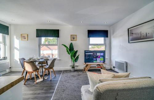 Budget 1-Bed Flat in Manchester - Photo 14