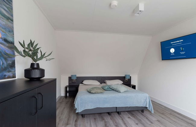 Design Apartment in Zeeland With its own Wellness - Photo 9